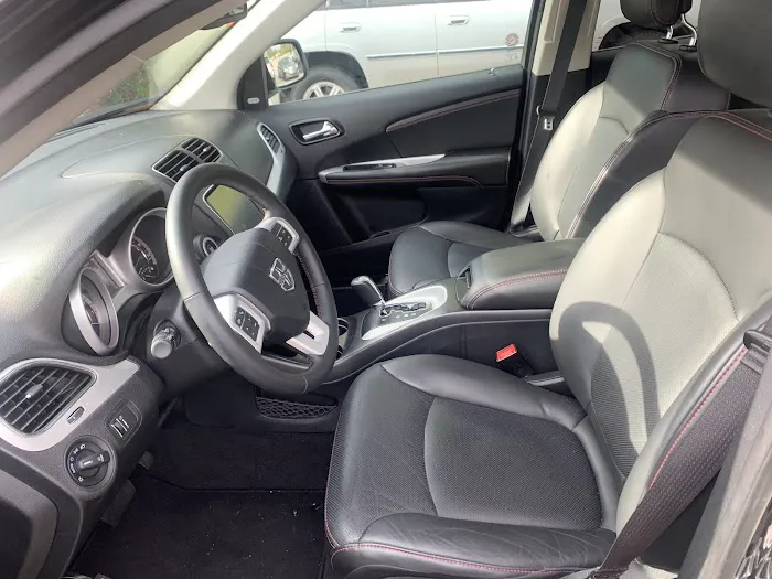 Avis Car Rental Picture 8