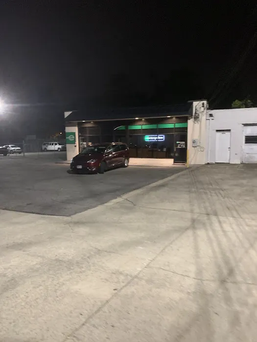 Enterprise Rent-A-Car Picture 4