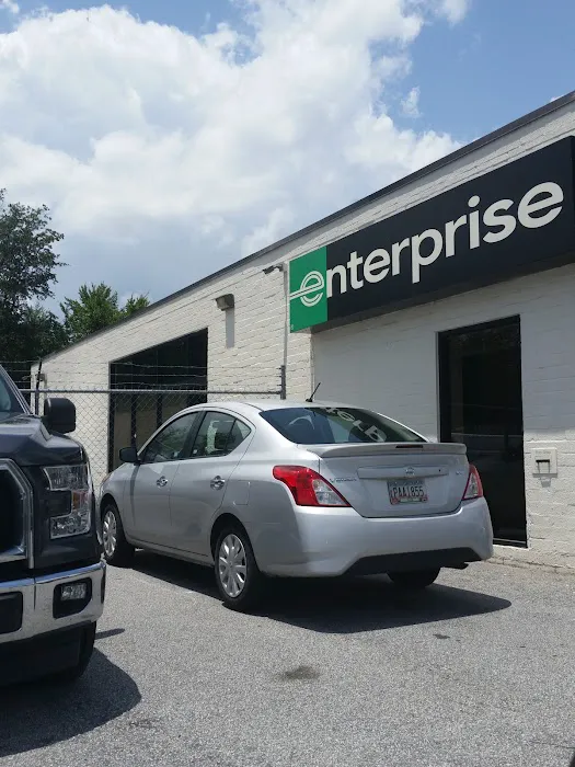 Enterprise Rent-A-Car Picture 2