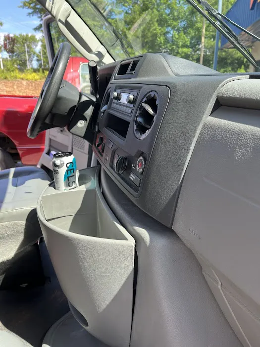 Budget Car Rental Picture 1