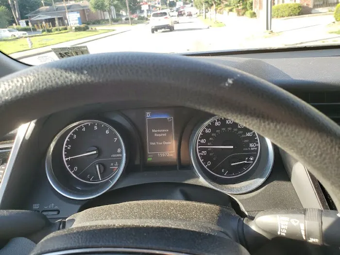 Avis Car Rental Picture 4