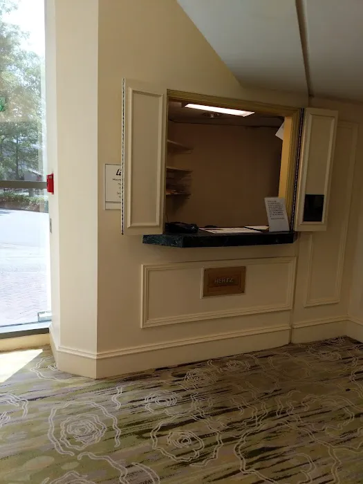 Hertz Car Rental - Atlanta - Lenox Road Ne Picture 8