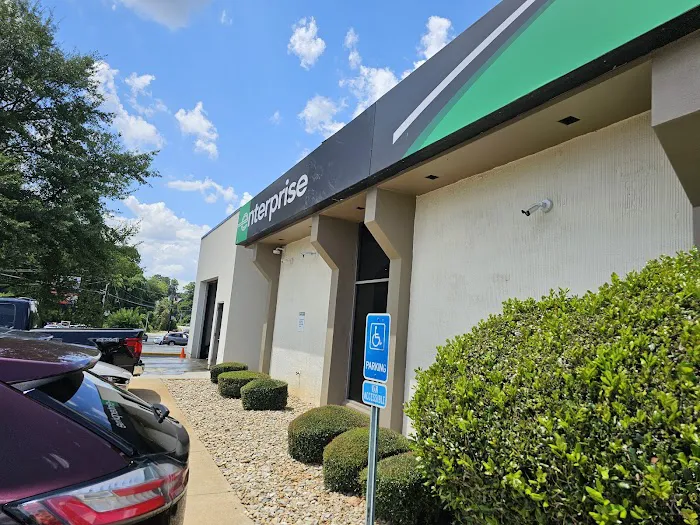 Enterprise Rent-A-Car Picture 5