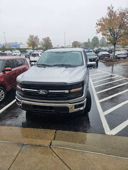 Avis Car Rental Picture 2