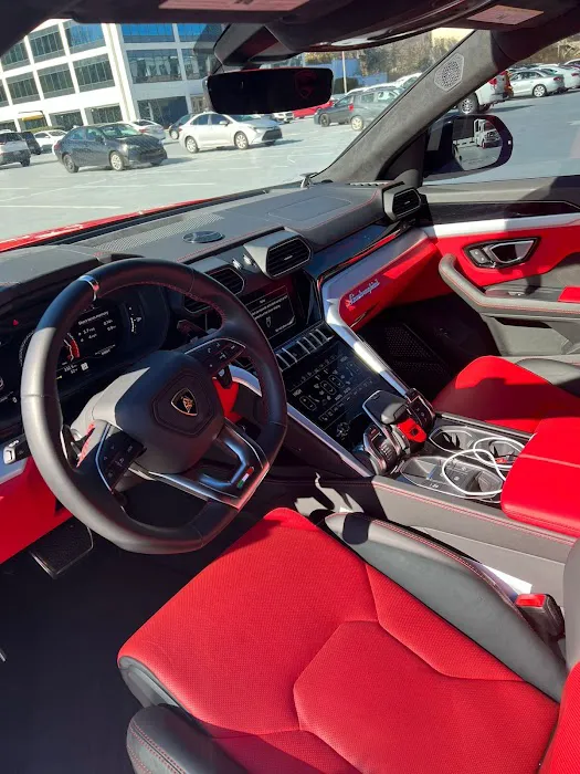 Crosszone Luxury Rental Picture 2