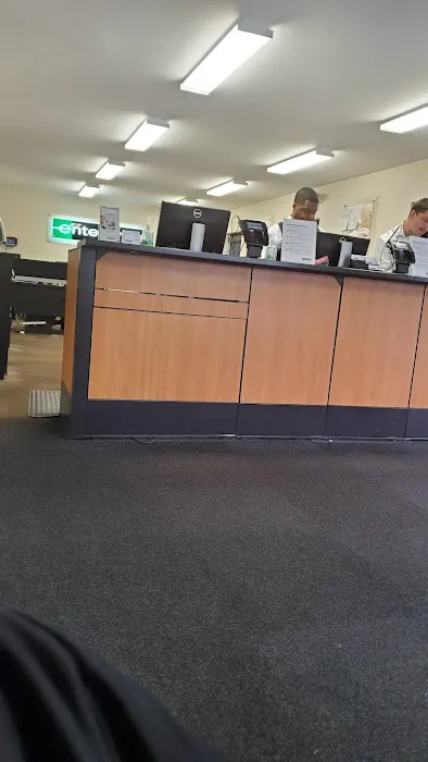Enterprise Rent-A-Car Picture 2