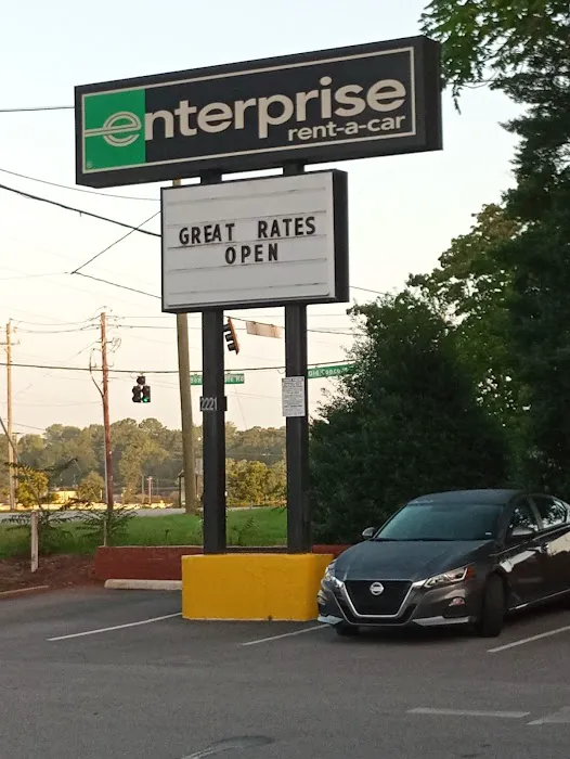 Enterprise Rent-A-Car Picture 2