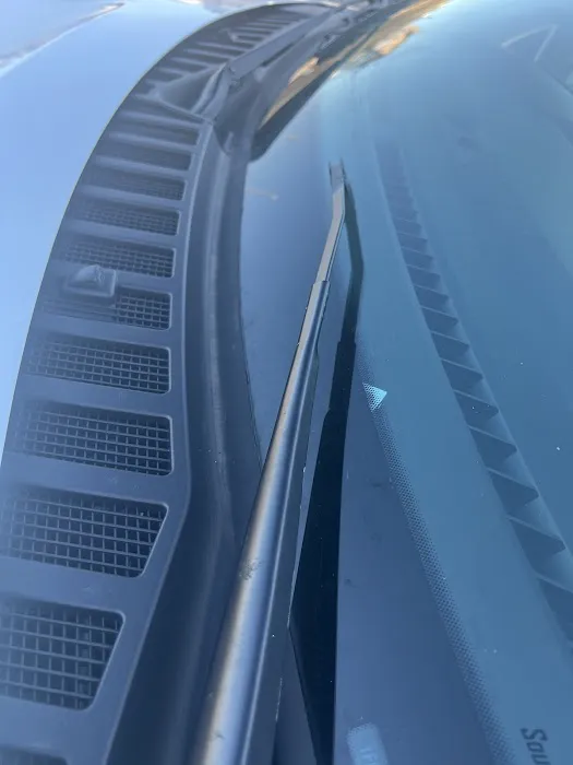 Avis Car Rental Picture 4