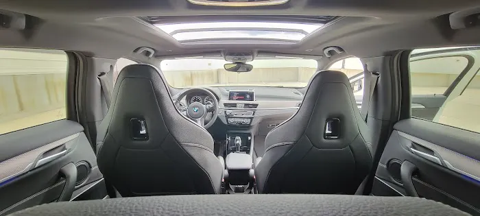 Luxury Lifestyle Car Rentals Picture 6
