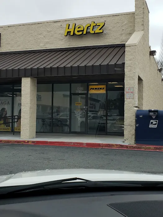 Hertz Car Rental - Smyrna - S Cobb Drive Se Picture 9