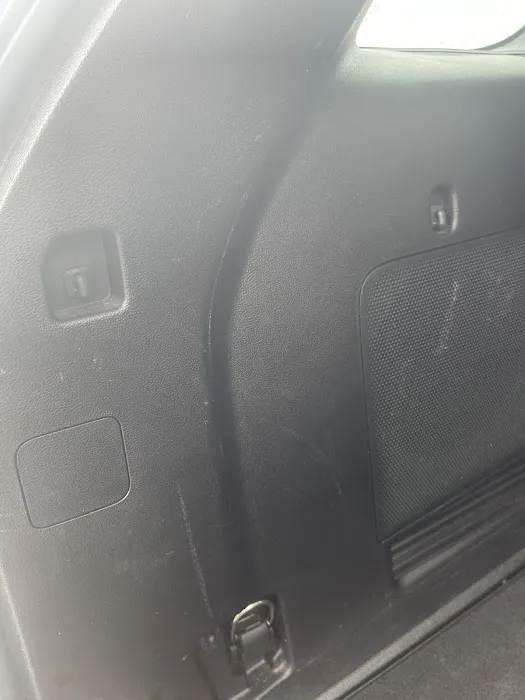 Avis Car Rental Picture 5