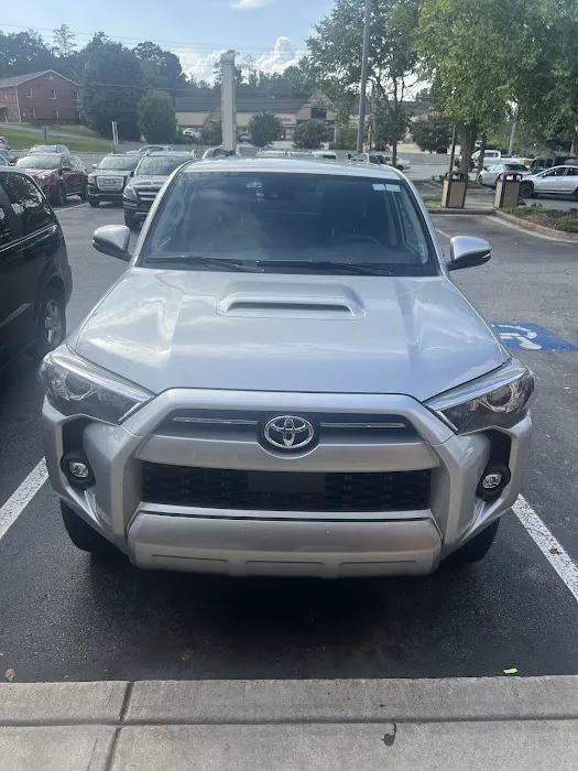 Avis Car Rental Picture 6