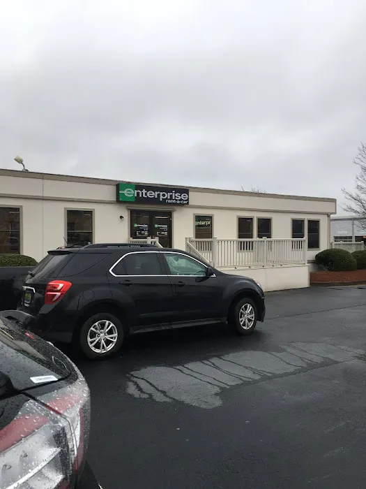 Enterprise Rent-A-Car Picture 9