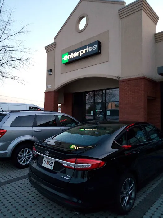 Enterprise Rent-A-Car Picture 7
