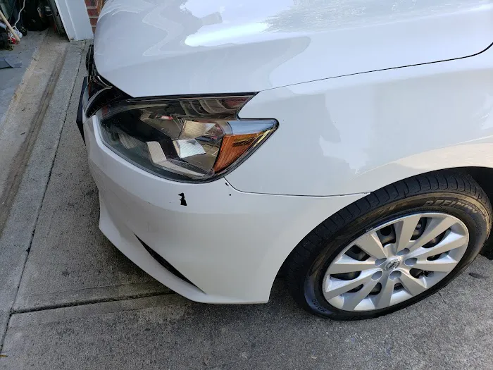 Hertz Car Rental - Atlanta - Courtland Street Ne Picture 7