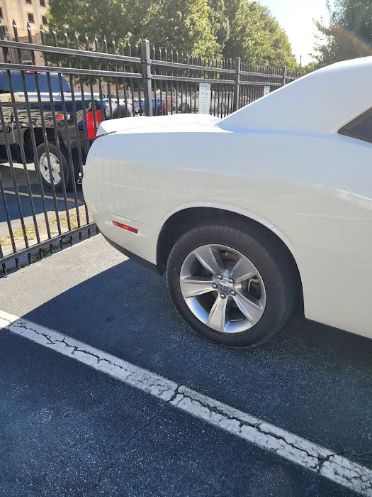 Enterprise Rent-A-Car Picture 9