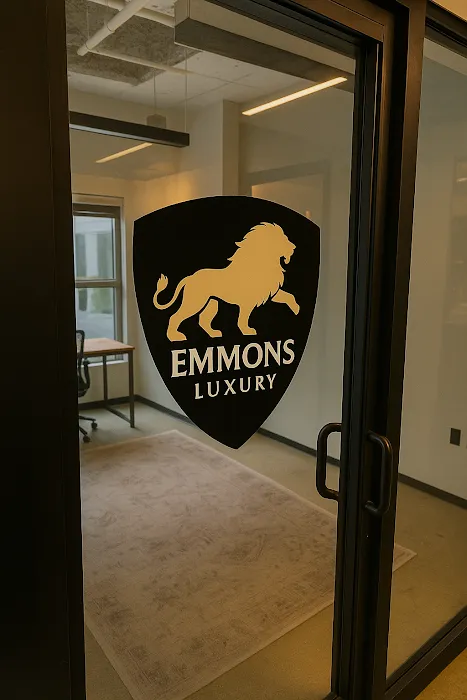 Emmons Luxury Picture 7