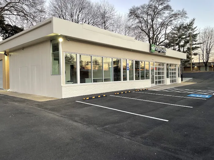 Enterprise Rent-A-Car Picture 10
