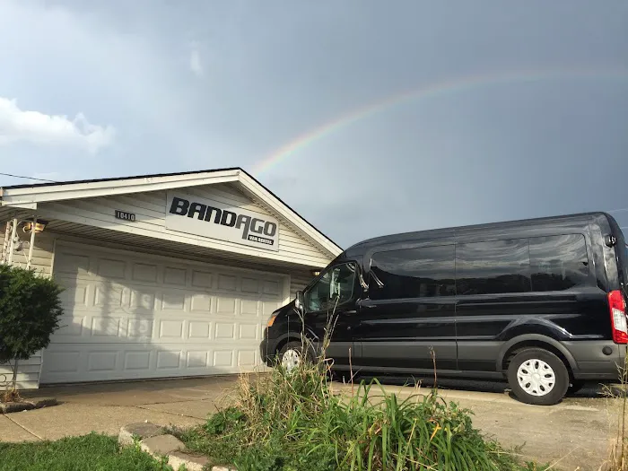 Bandago Van Rental Picture 5