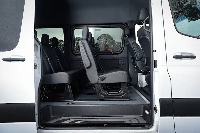 Bandago Van Rental Picture 3