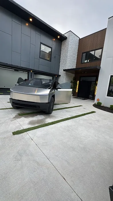 Grand Slam Car Rental Picture 7
