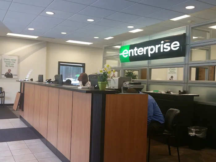 Enterprise Rent-A-Car Picture 3