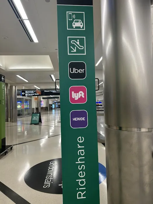 24/7-Enterprise Rental Car-ATL Airport Picture 1
