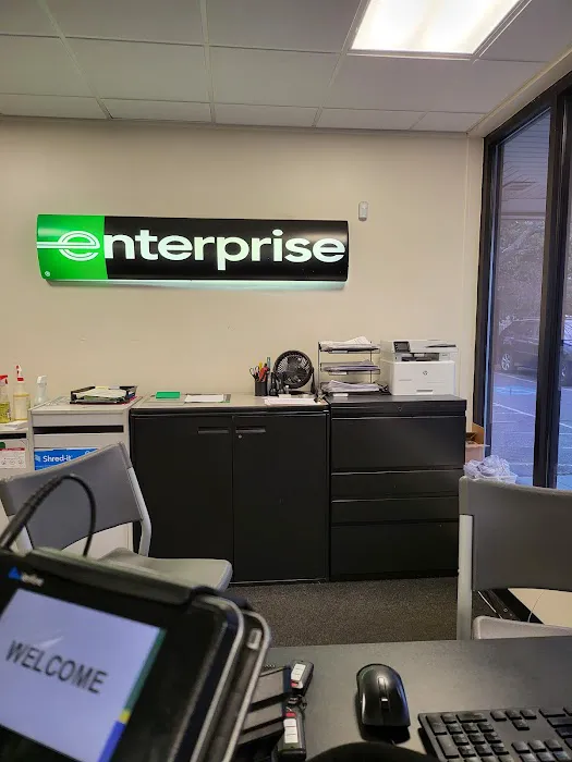 Enterprise Rent-A-Car Picture 9