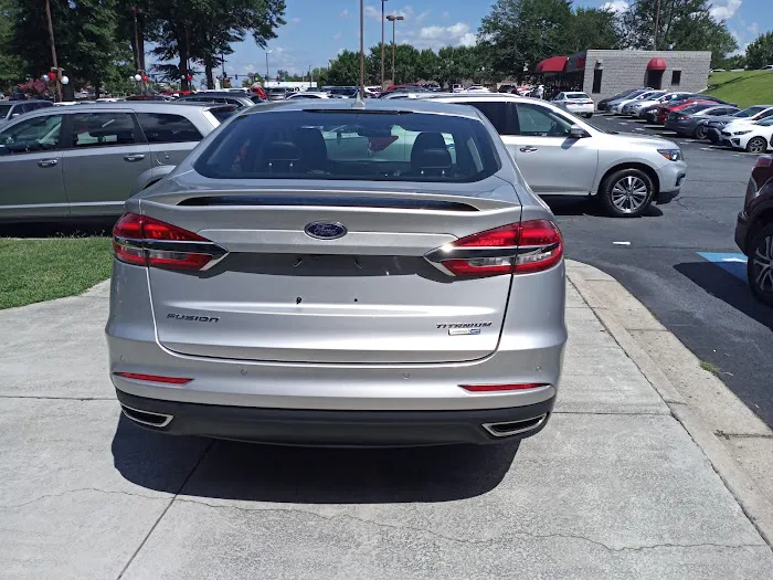 Avis Car Rental Picture 8