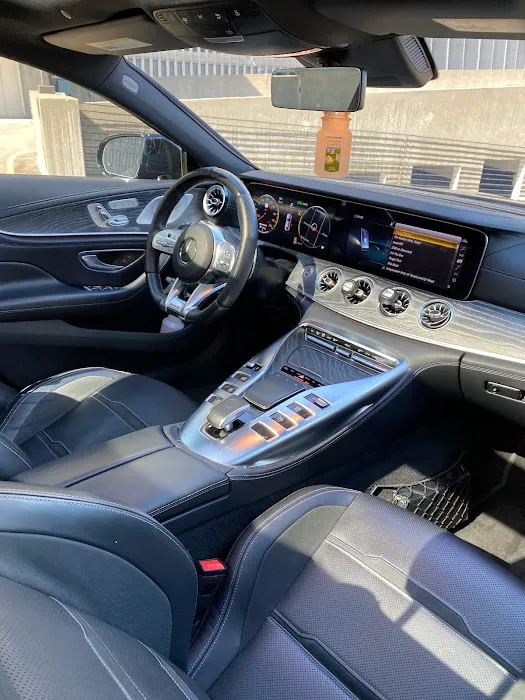 2SmooveRental Picture 9