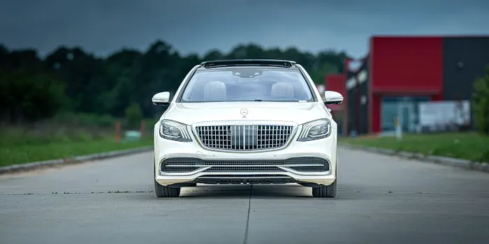 Opulant Car Rentals Picture 1