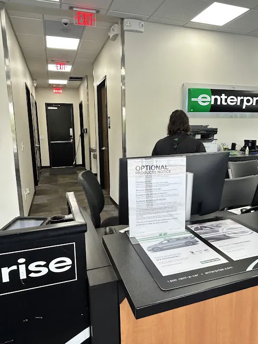 Enterprise Rent-A-Car Picture 2