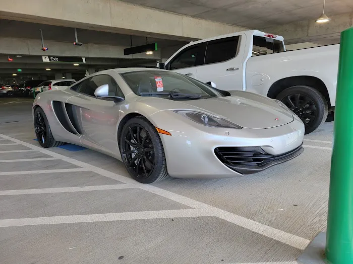 Ace Rent a Car Picture 10