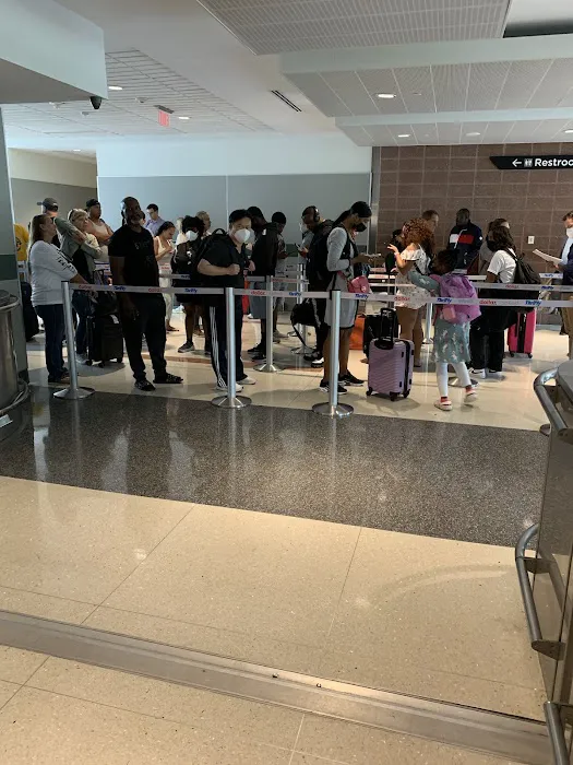 Thrifty Car Rental - Atlanta Hartsfield International Airport Picture 8
