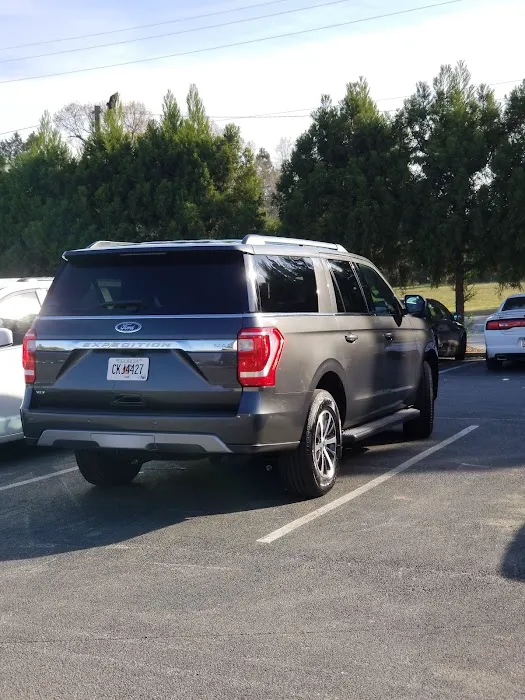 Enterprise Rent-A-Car Picture 6