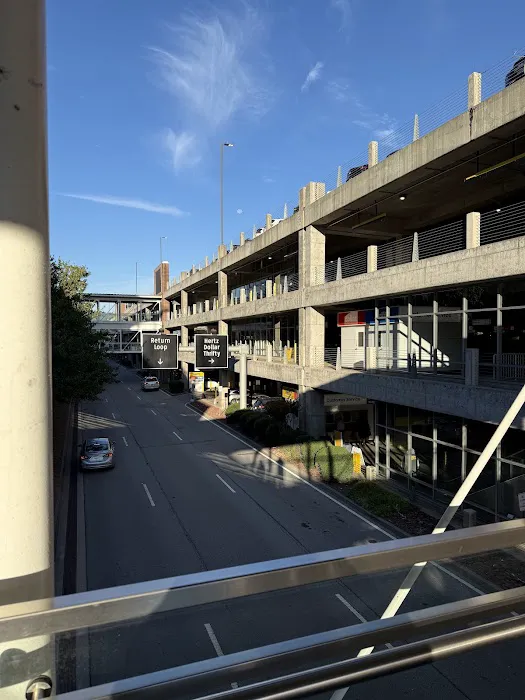 Hertz Car Rental - Atlanta - Hartsfield-jackson Atlanta International Airport (ATL) Picture 10