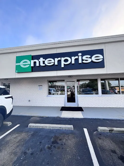 Enterprise Rent-A-Car Picture 3