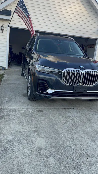 615 Auto Rental Picture 1