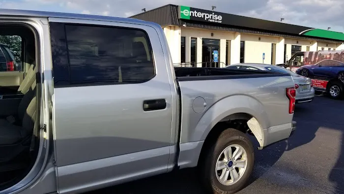 Enterprise Rent-A-Car Picture 5