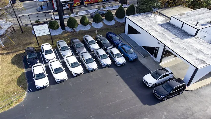 LOCO CAR RENTAL Picture 10