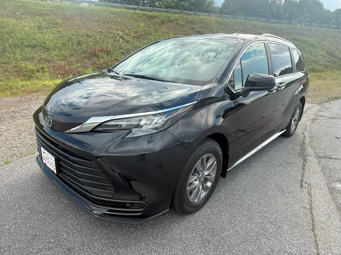 Carolina Car Rental Picture 6