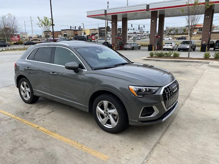 Enterprise Rent-A-Car Picture 1