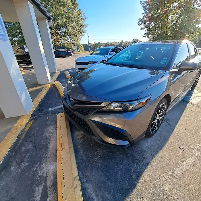 Enterprise Rent-A-Car Picture 3