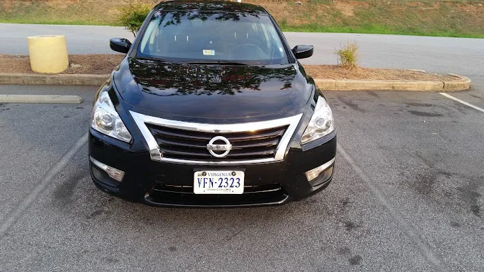 Enterprise Rent-A-Car Picture 9