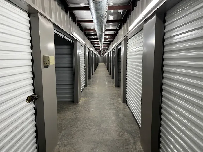 A & A Auto Rental & Self Storage Picture 3