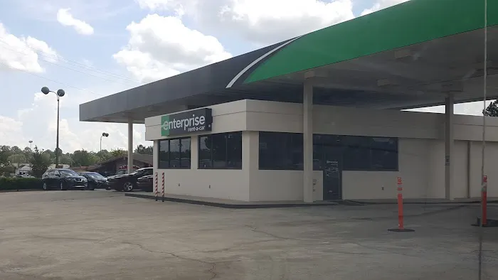 Enterprise Rent-A-Car Picture 2