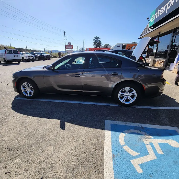 Enterprise Rent-A-Car Picture 6