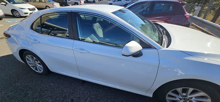 Enterprise Rent-A-Car Picture 5