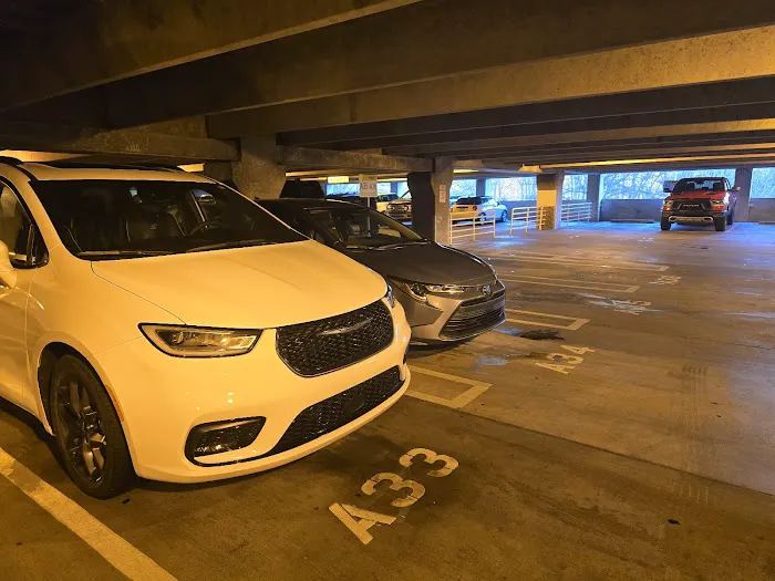 Hertz Car Rental - Greer - GSP Drive Picture 4