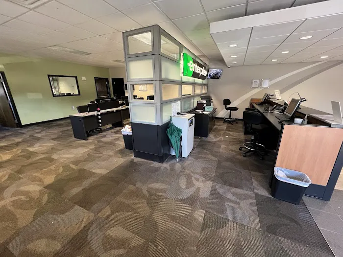 Enterprise Rent-A-Car Picture 1
